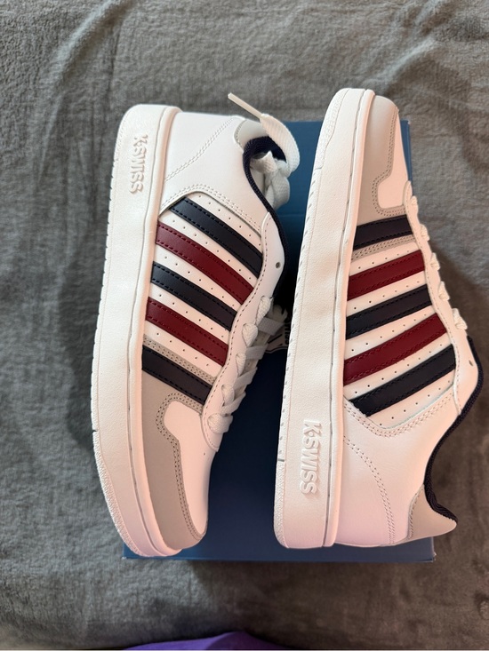 K-Swiss Shoes - 7.5M/ 9W K-Swiss Court Palisades White Sneakers with Red & Navy Stripes